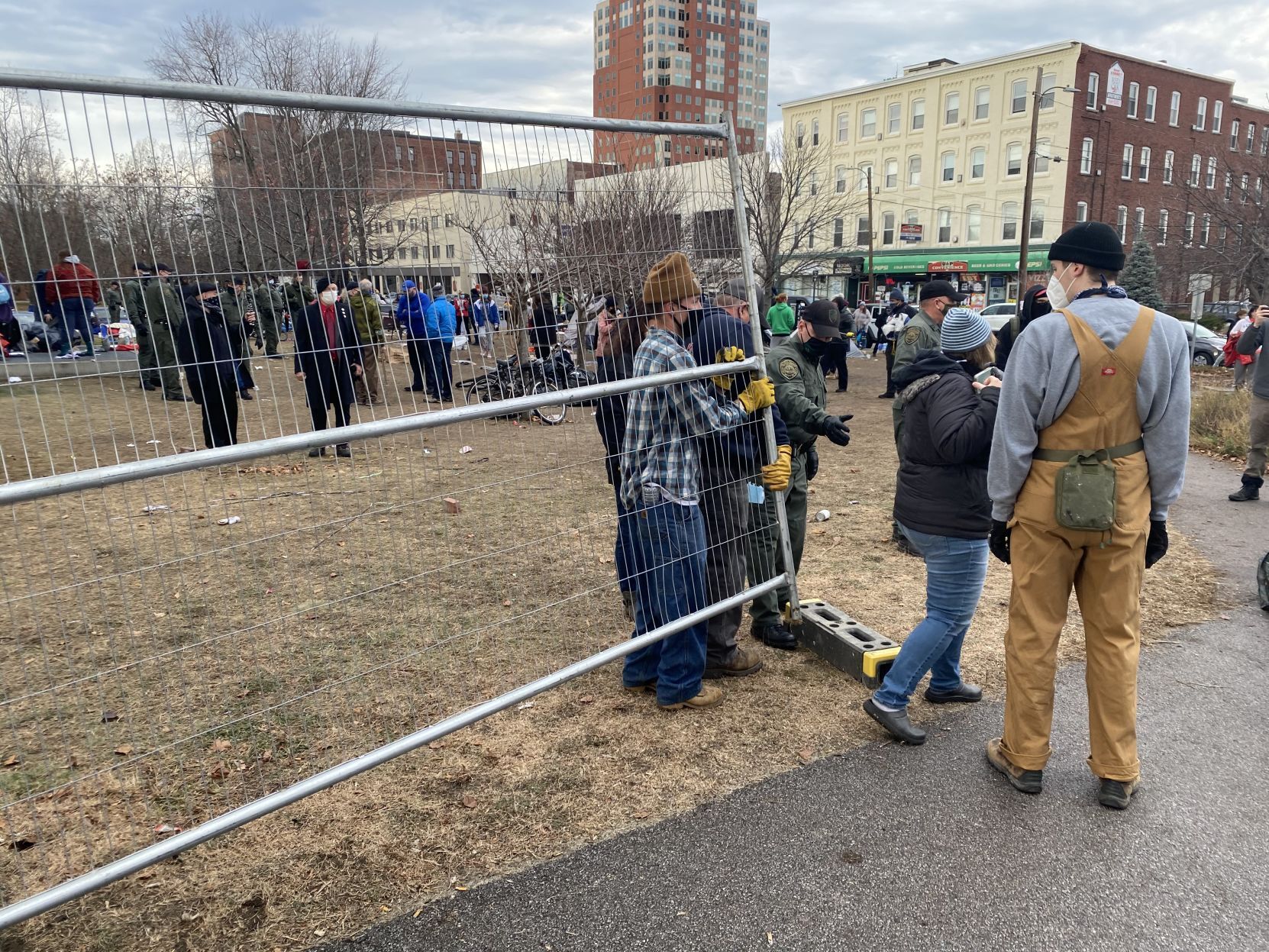 Fence install